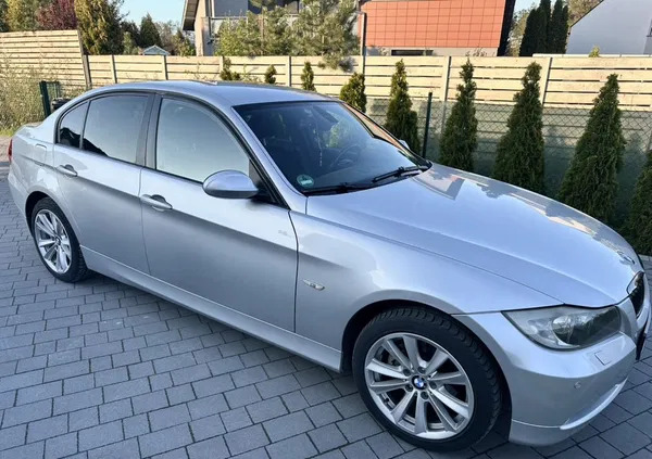 łódzkie BMW Seria 3 cena 23900 przebieg: 336000, rok produkcji 2007 z Poznań